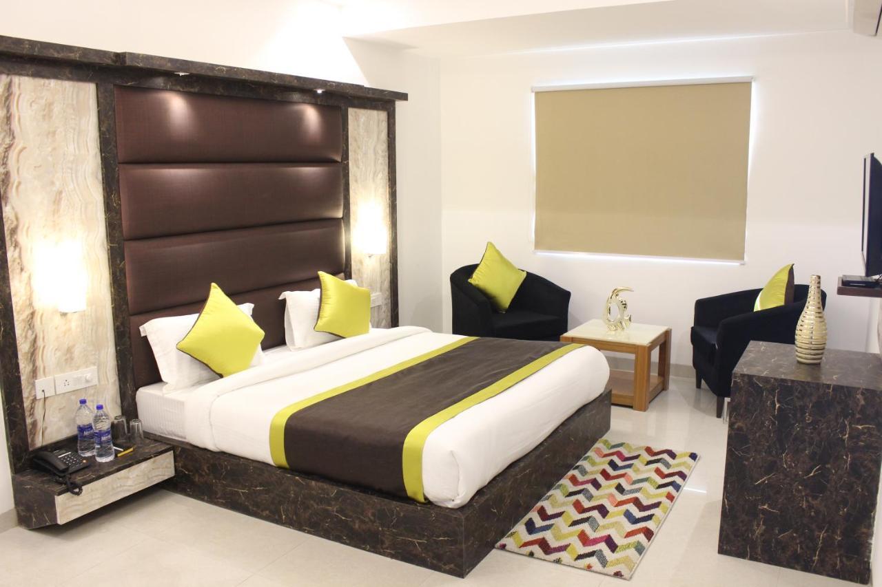 Hotel Aero Star Near Delhi Airport Ню Делхи Екстериор снимка