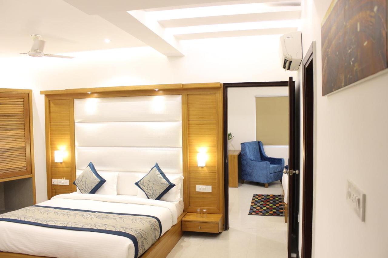 Hotel Aero Star Near Delhi Airport Ню Делхи Екстериор снимка