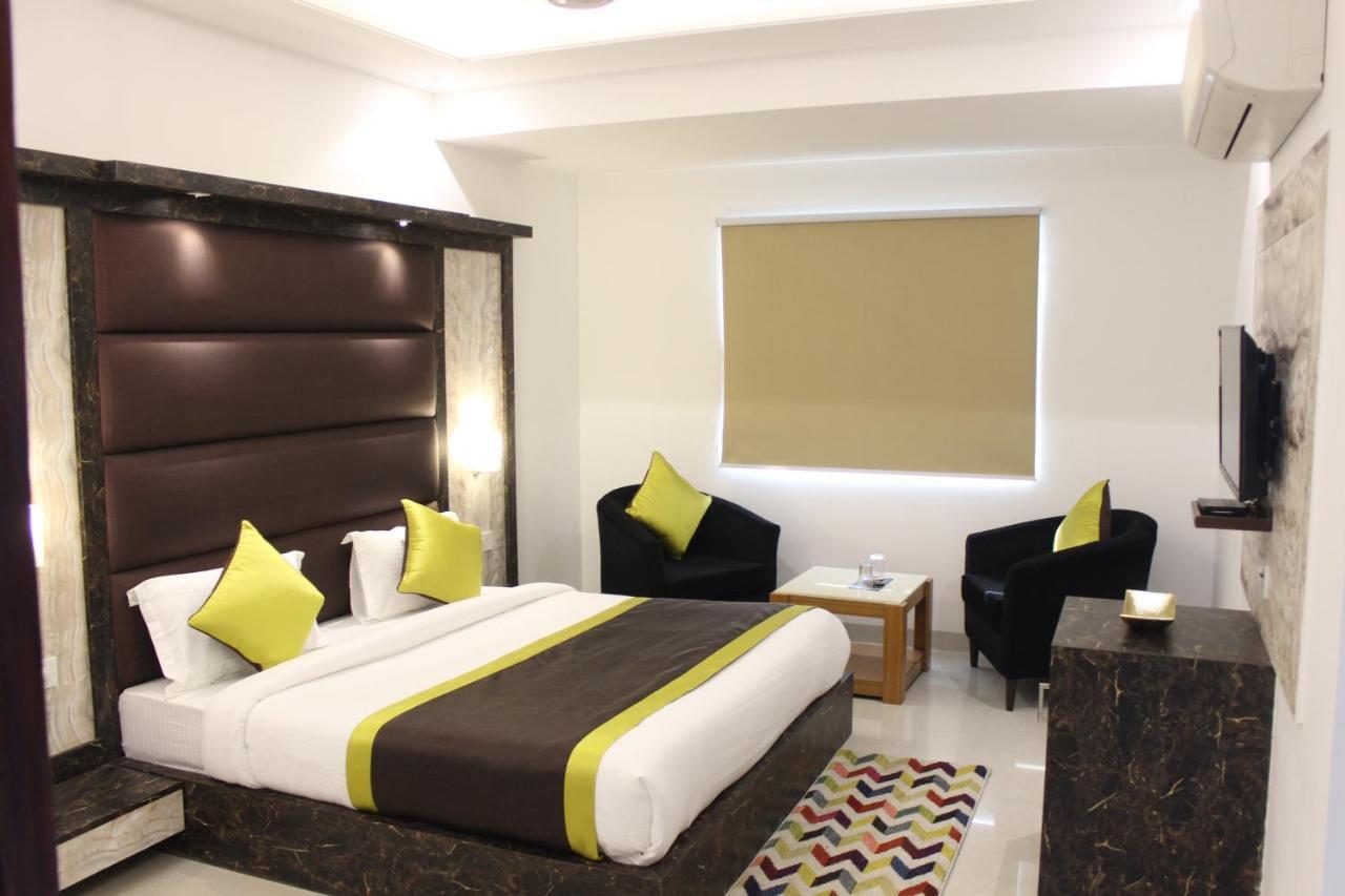 Hotel Aero Star Near Delhi Airport Ню Делхи Екстериор снимка