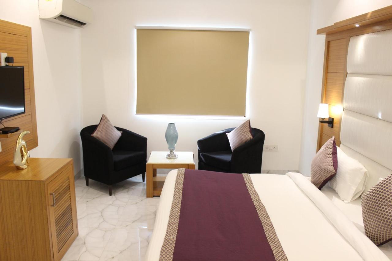 Hotel Aero Star Near Delhi Airport Ню Делхи Екстериор снимка
